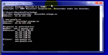 ¿Qué hace el comando nslookup en cmd?