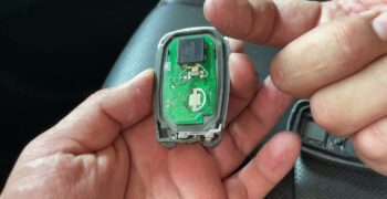 ¿Por qué se desprograma la llave de un carro?