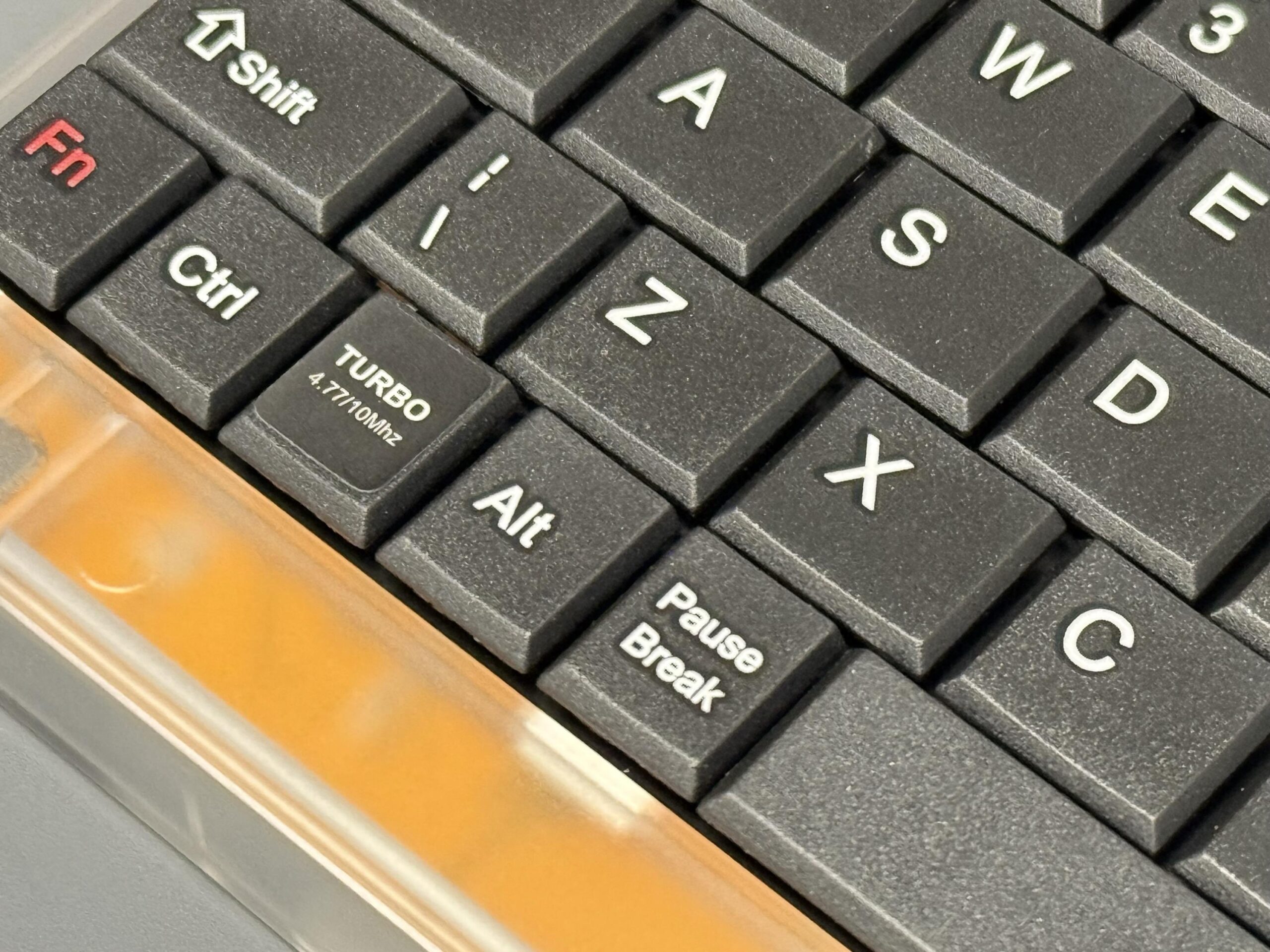 Portátil retro Pocket8086 PC-XT