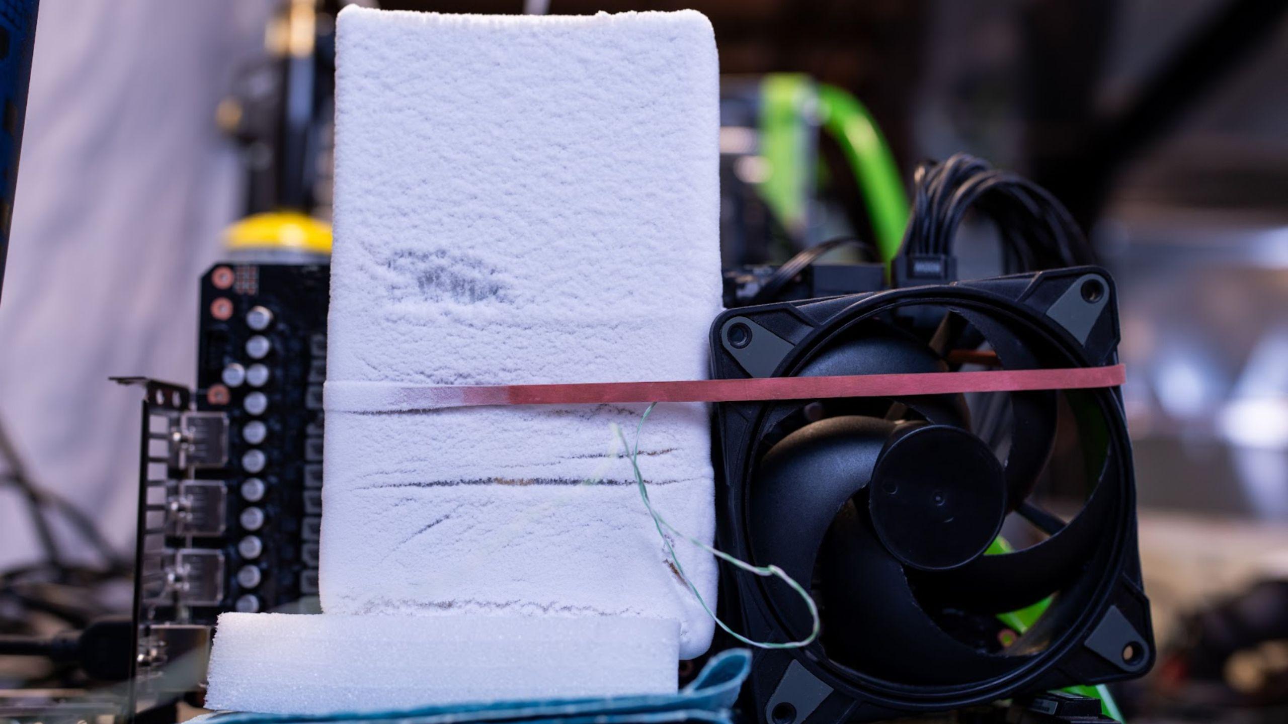 Tarjeta gráfica Asus RTX 5090 Astral para overclocking extremo