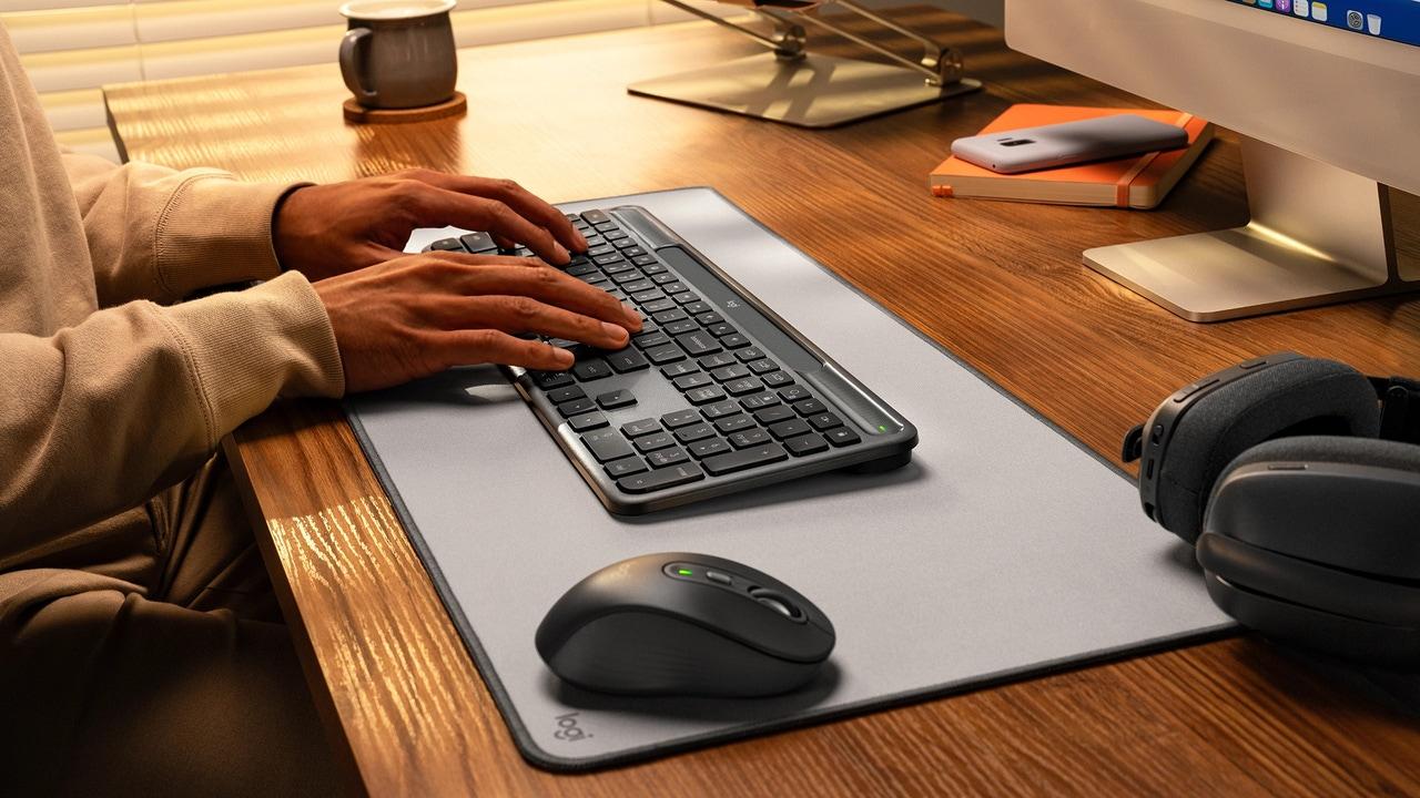 Detalle del Logitech Slim Solar Plus