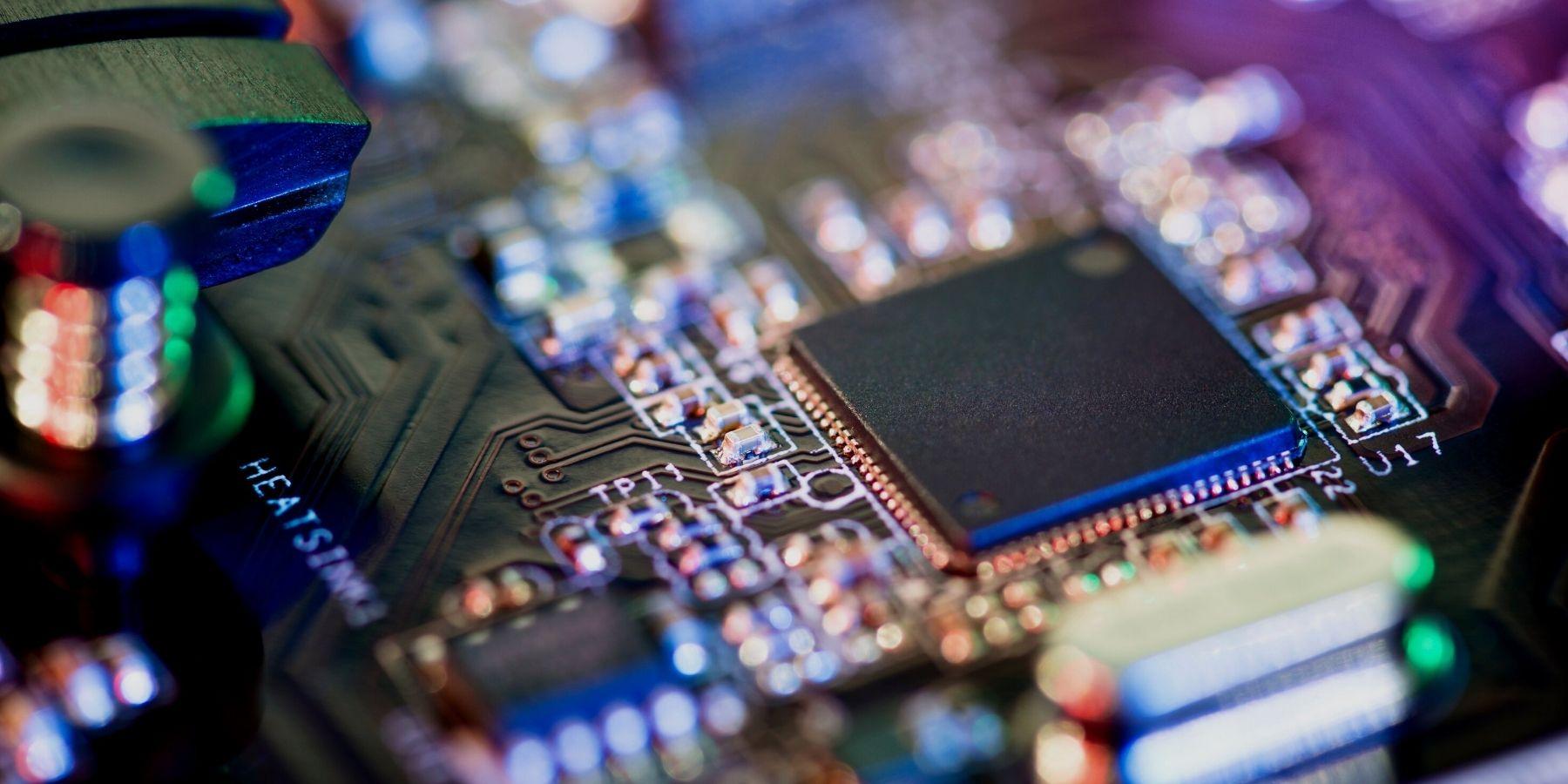 Interfaz UniPro y M-PHY para UFS