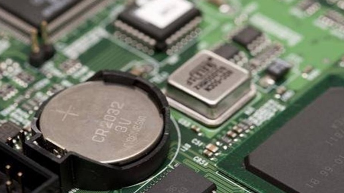 Instalación de nueva pila CMOS en NAS