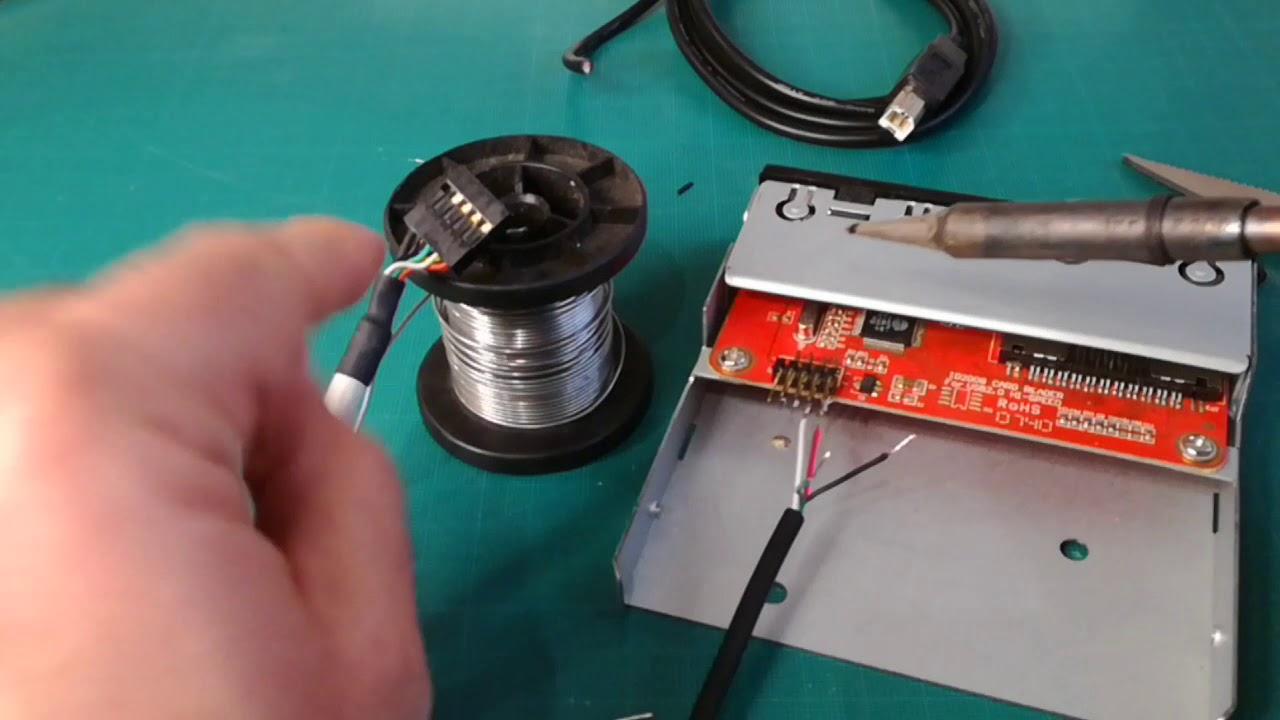 内蔵カードリーダーの構成要素