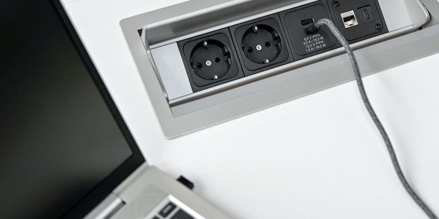 Voltímetro USB